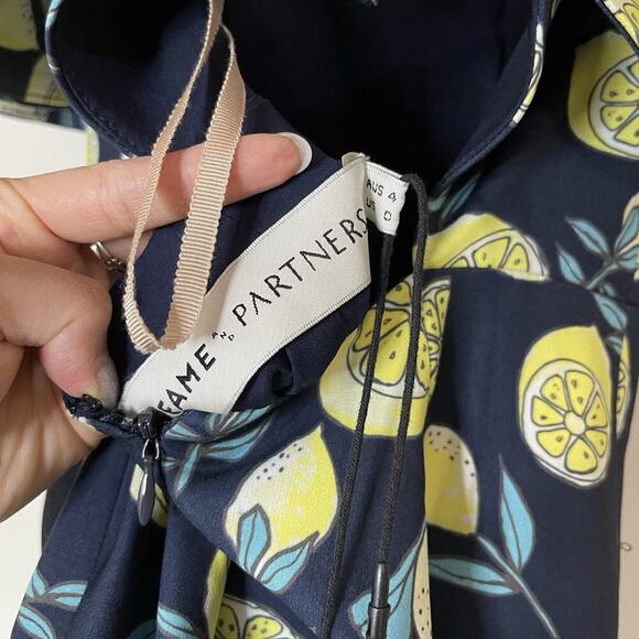 NEW! Fame and Partners Sasha Off the Shoulder Dress in Lemon Print size US 0 - Picture 10 of 10